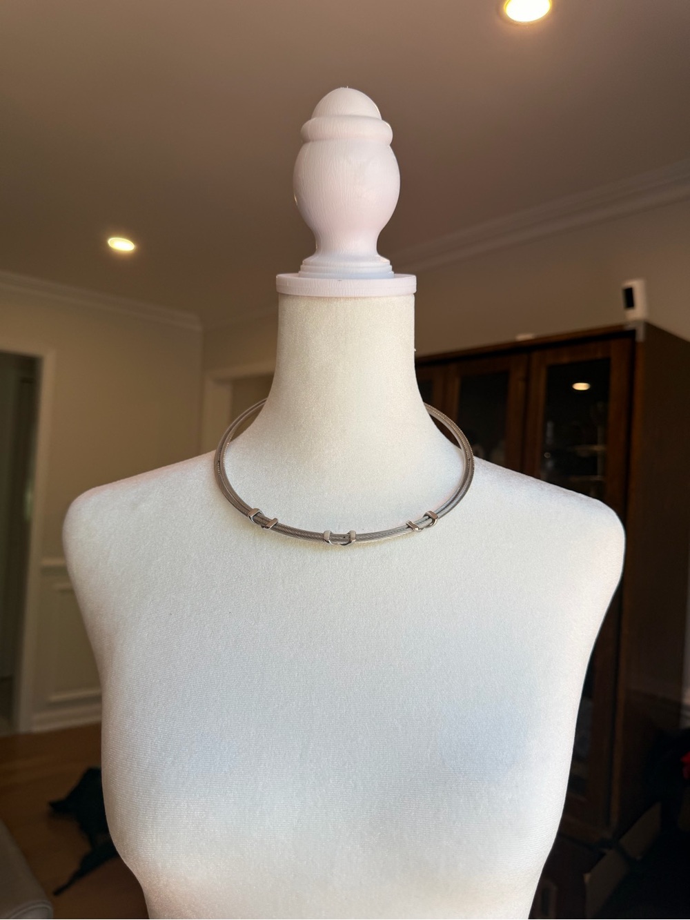 Gucci Long Double-Layer Silver Bead Necklace - Picture 4 of 8